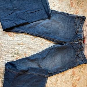 Women’s lucky brand low rise Stylish Indigo Bootcut Jeans